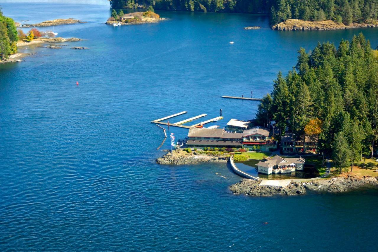 Resort April Point